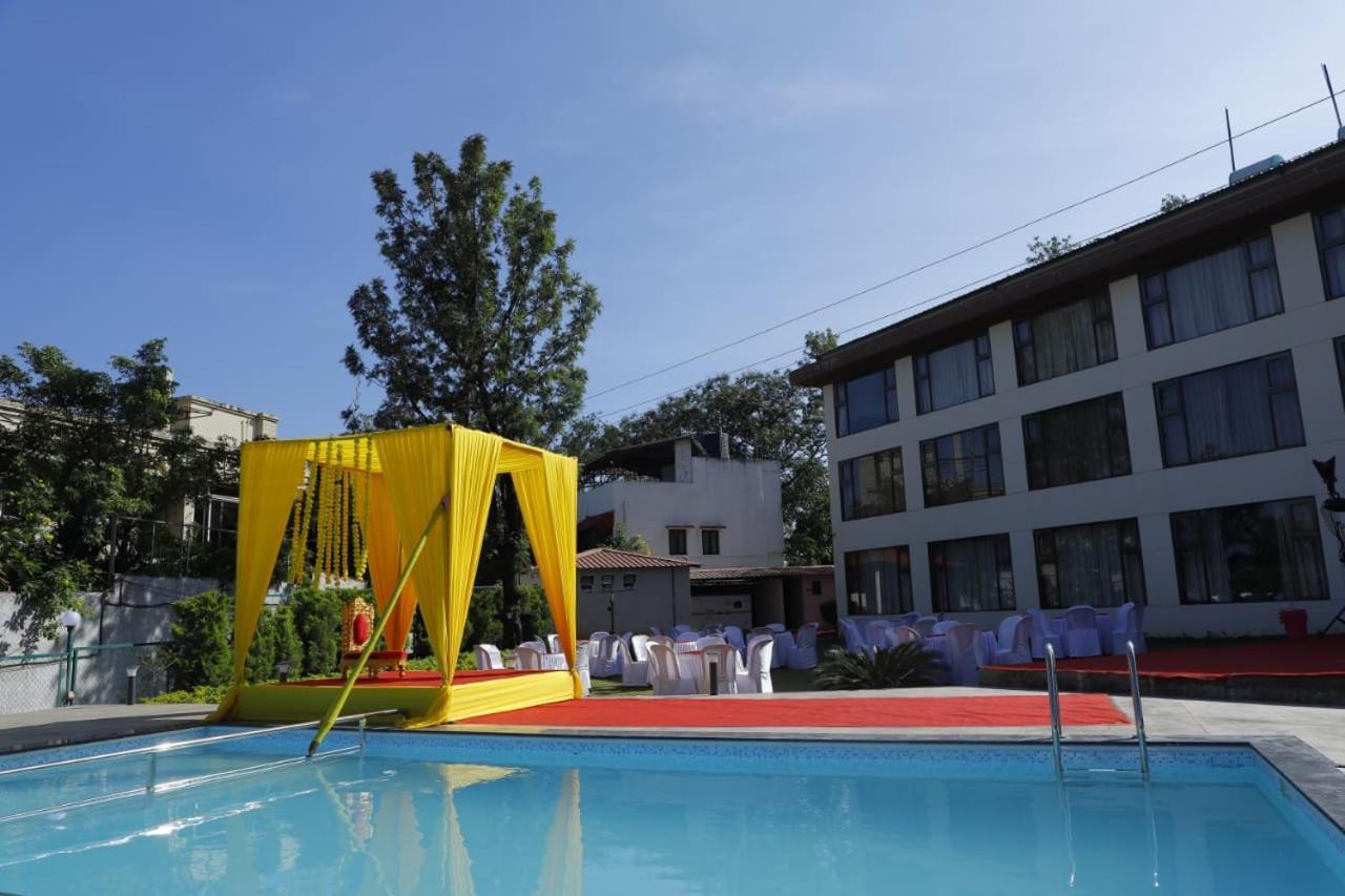 Hotel Royal Orbit Panchgani Exteriér fotografie