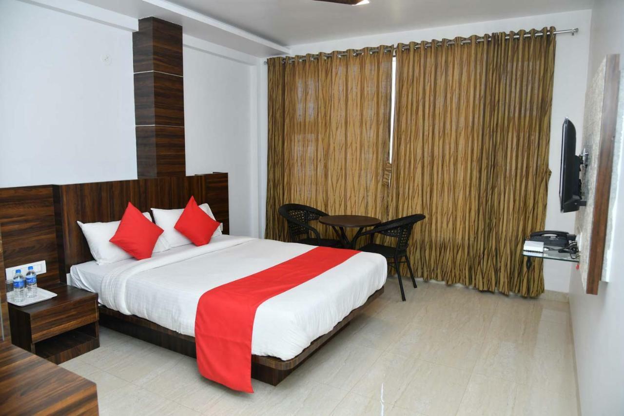 Hotel Royal Orbit Panchgani Exteriér fotografie