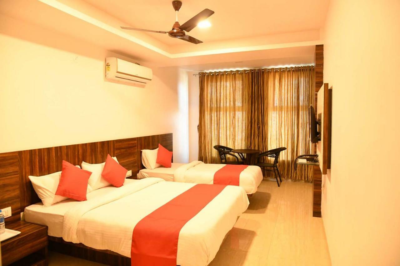 Hotel Royal Orbit Panchgani Exteriér fotografie